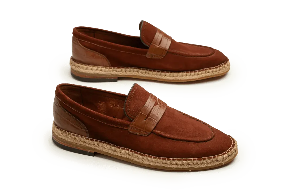 LOGO 11013 TAN