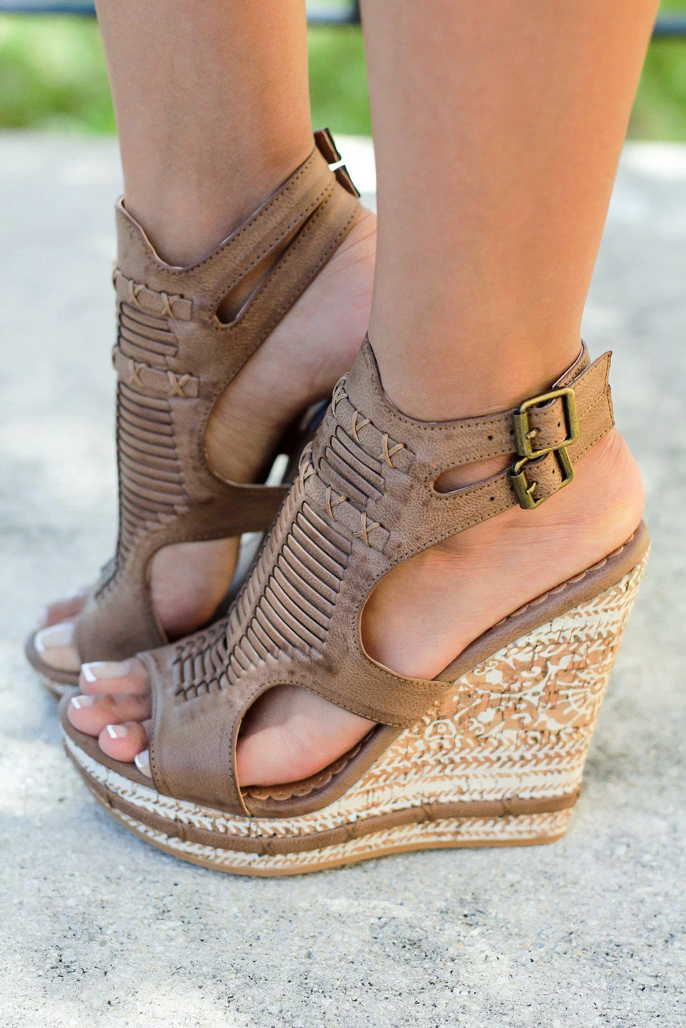 Meta Tan Wedges