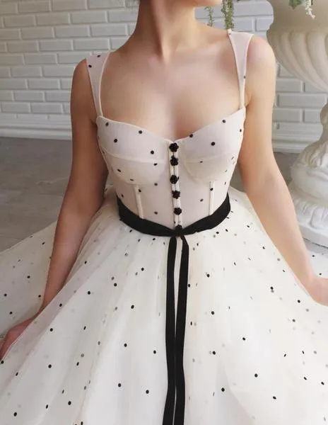 Princess White Tulle A-line Sweetheart Prom Dress With Sash PSK086