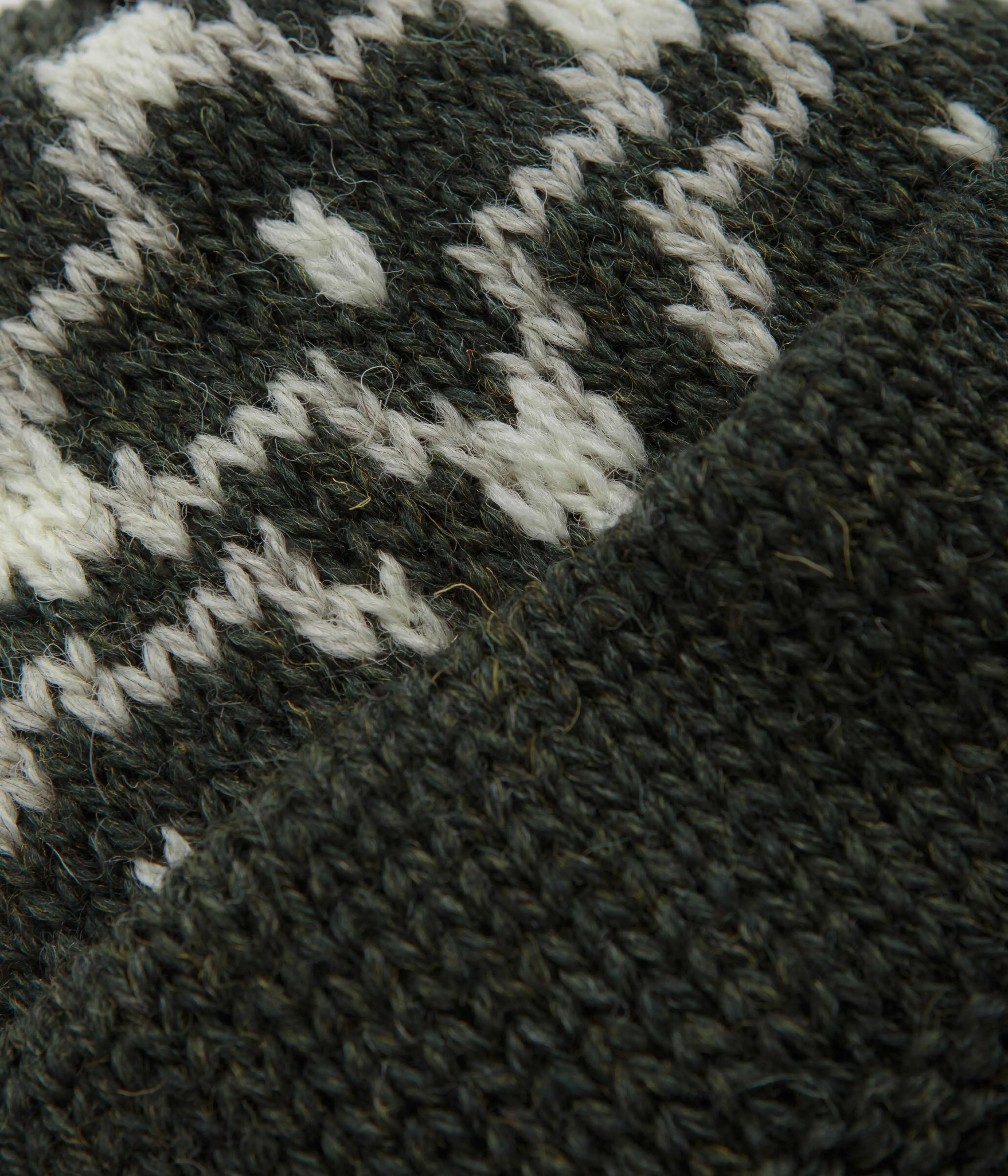 Universal Works Short Watch Beanie - Olive / Natural