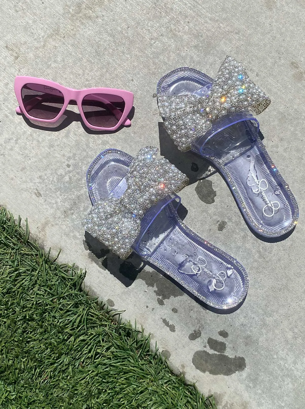 Vintage Cat Eye Sunglasses in Pink