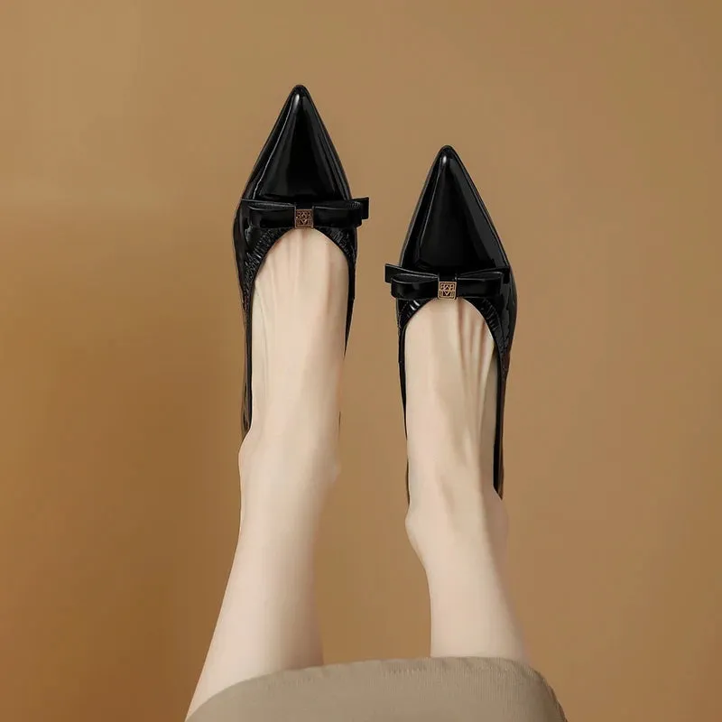 Women's Fine Heel Pointed Toe Butterfly Knot Decorated Pumps